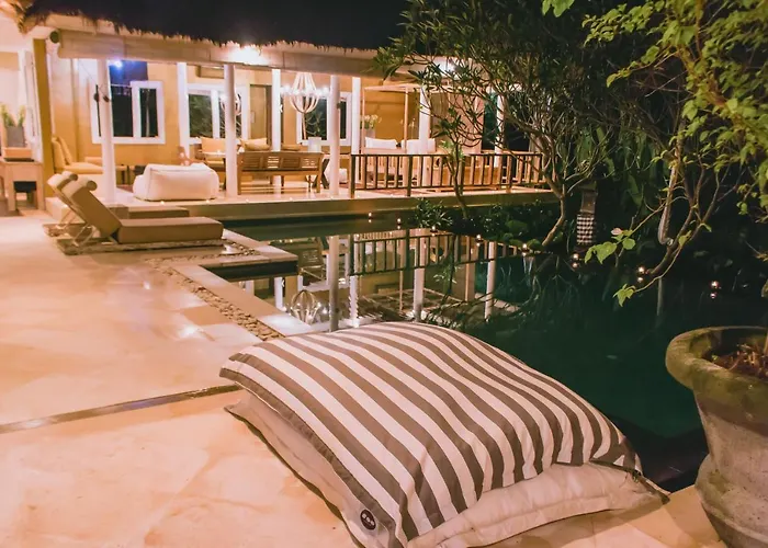 Sungai Jungle Villas *